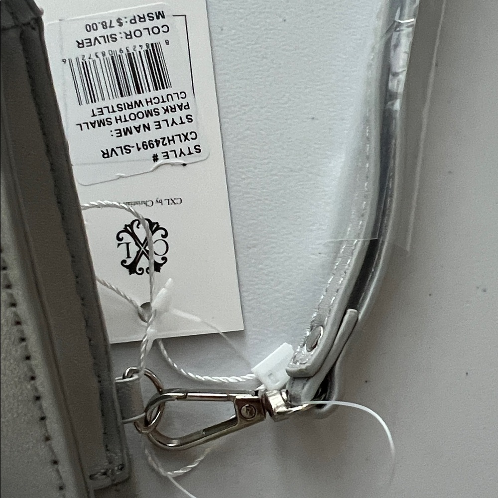 NWT CXL by Christian Lacroix Silver Park Smooth Small Clutch Wristlet Reg. $78 - Picture 6 of 12